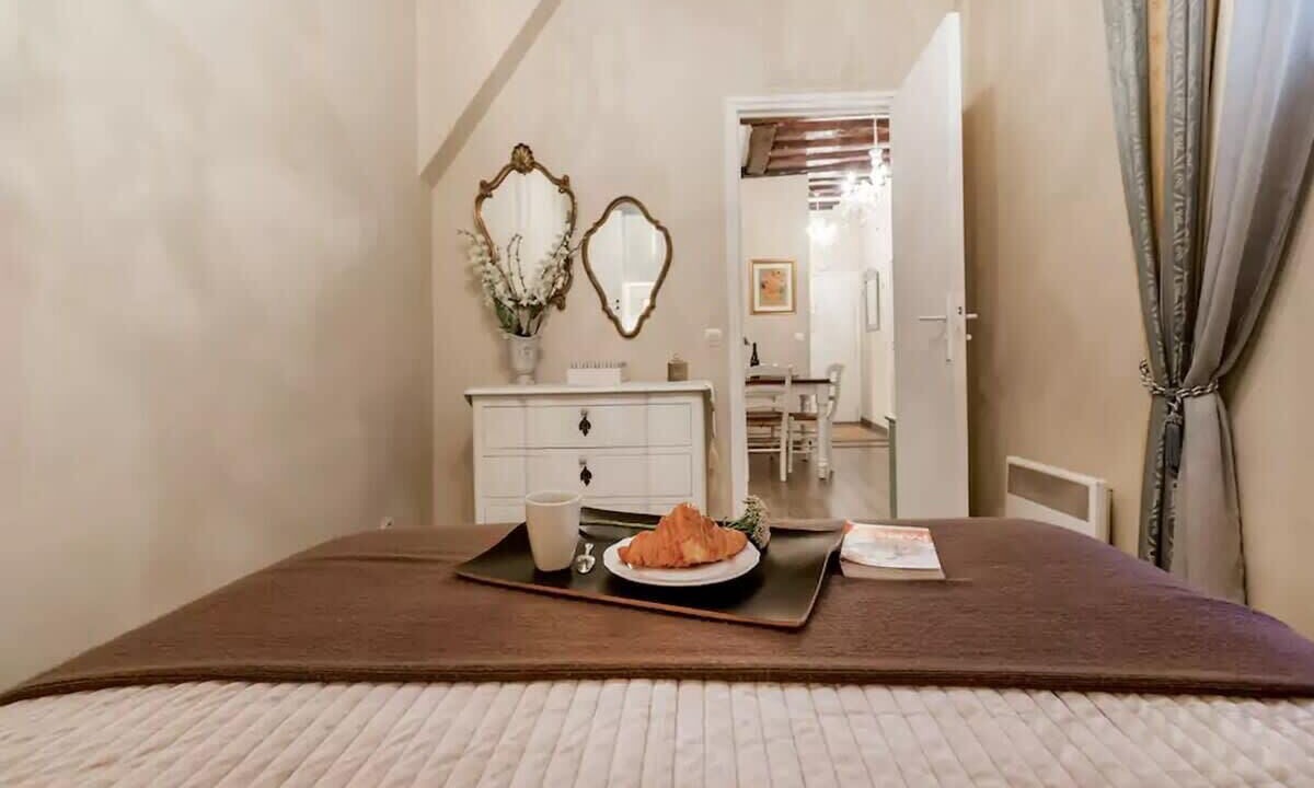 Photo of Bedroom in Archives