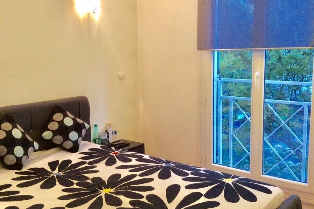 Photo of Bedroom in Thiais