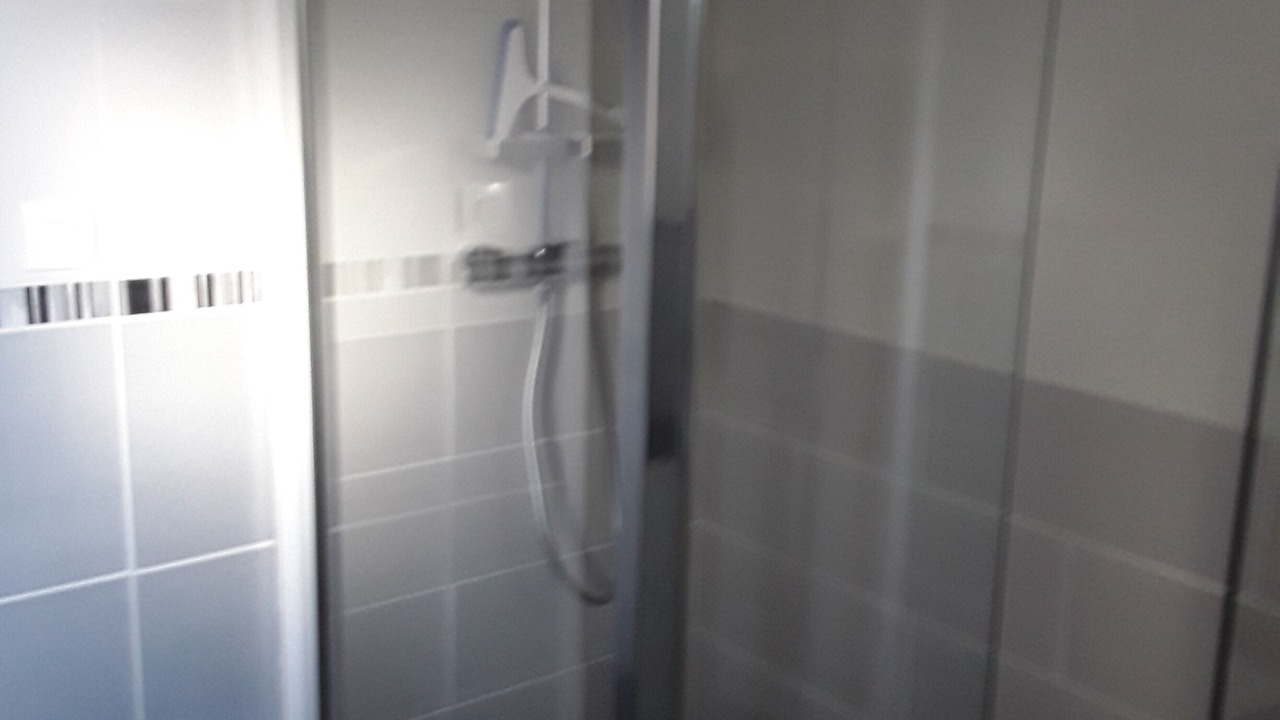 Photo of Bathroom in Saint-Quentin-Lamotte-Croix-au-Bailly