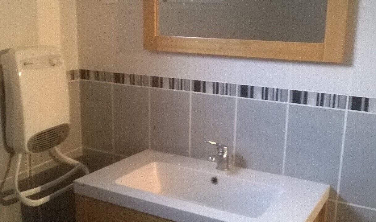Photo of Bathroom in Saint-Quentin-Lamotte-Croix-au-Bailly