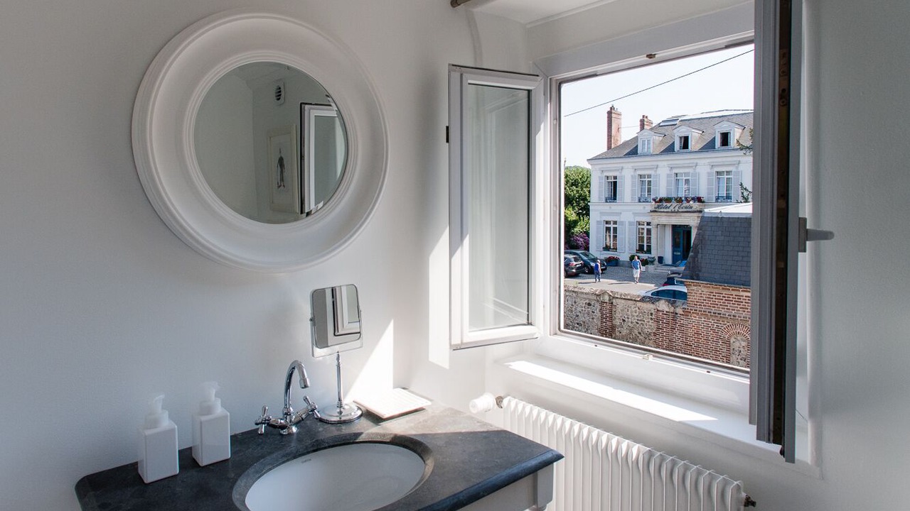 Photo of Bathroom in Honfleur