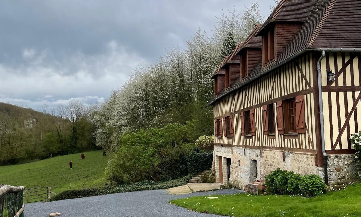 Photo of Outdoor in Fiquefleur-Equainville