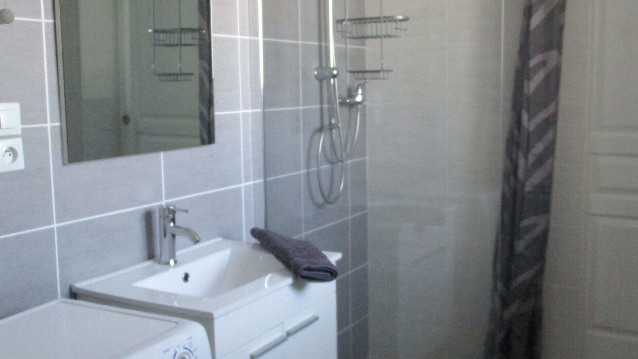 Photo of Bathroom in Mortagne