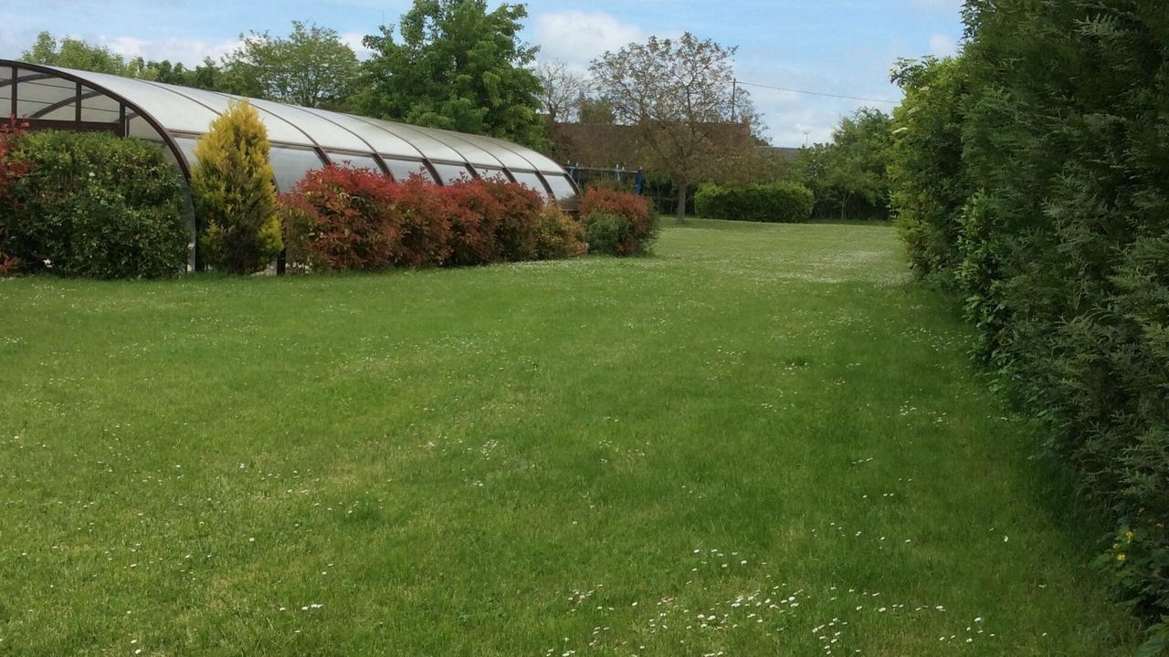 Photo of Outdoor in Courcelles