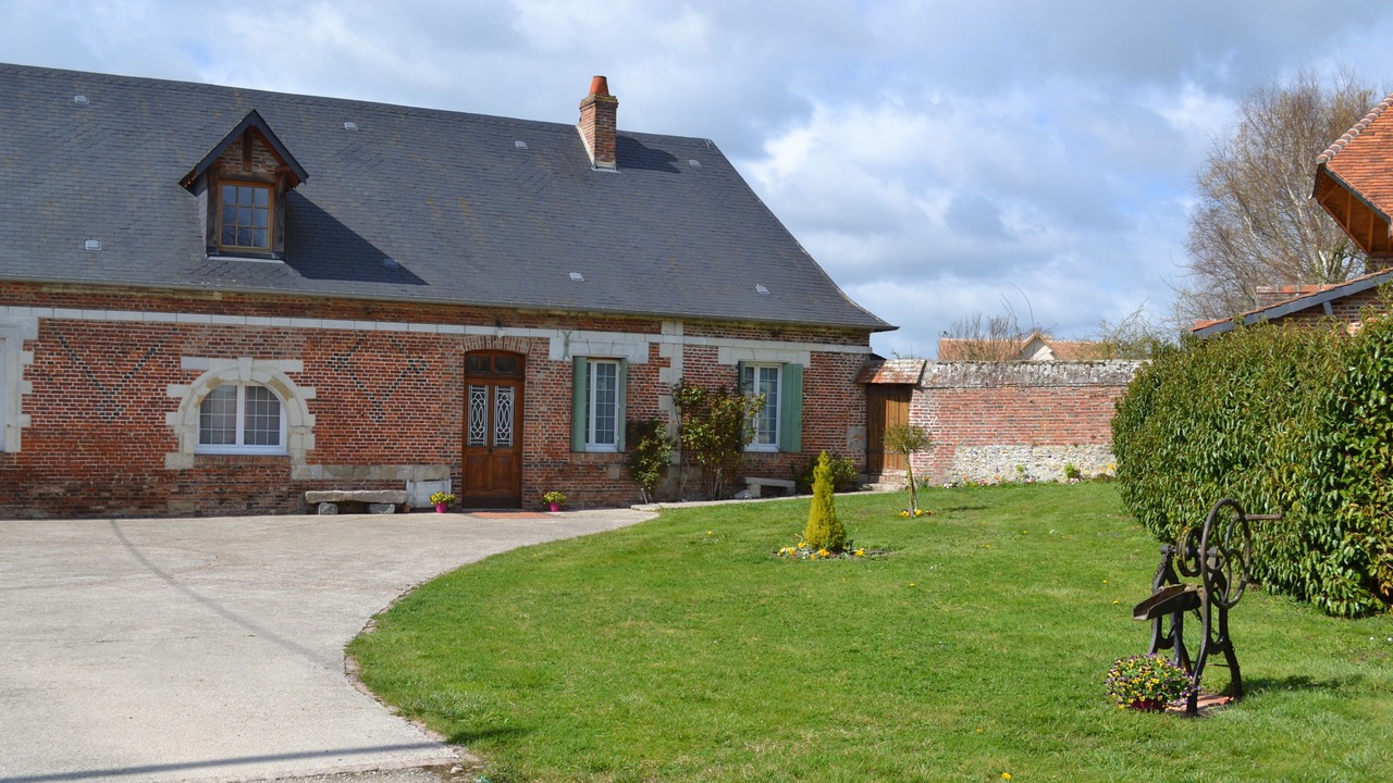 Photo of Outdoor in Saint-Martin-l'Hortier