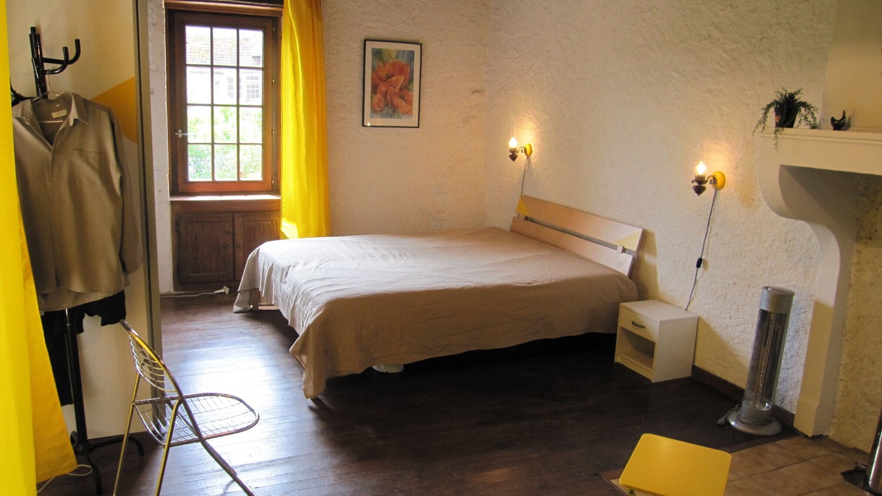 Photo of Bedroom in Saint-Boil