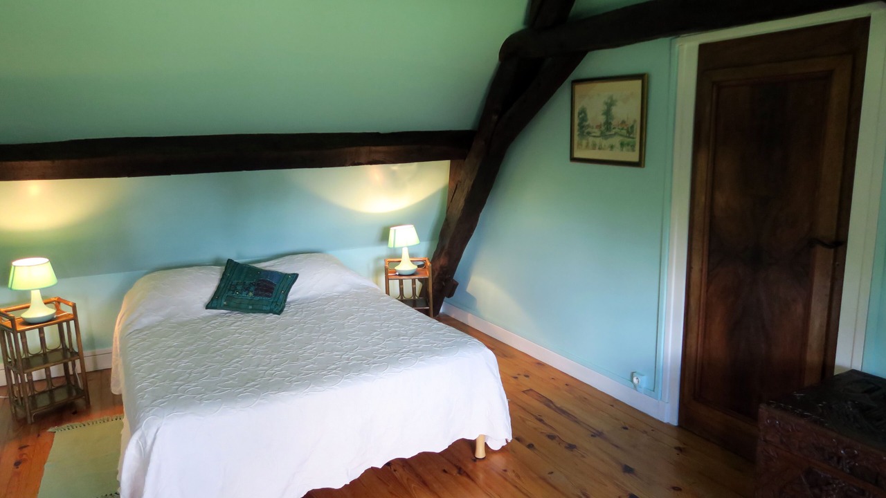 Photo of Bedroom in Beaulon