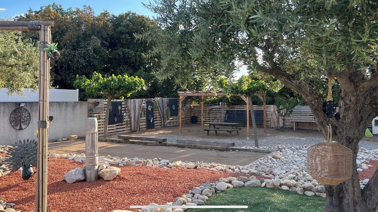 Photo of Outdoor in Plaissan