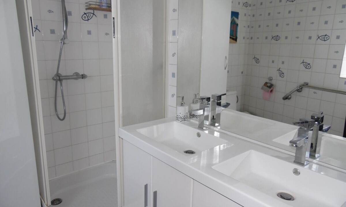 Photo of Bathroom in Villiers-sur-Tholon