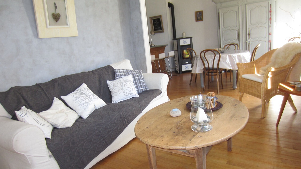 Photo of Livingroom in Doucier