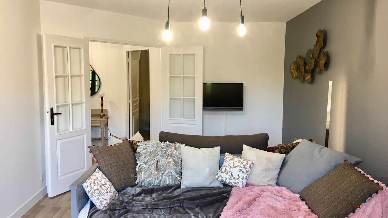 Photo of Livingroom in Chartres