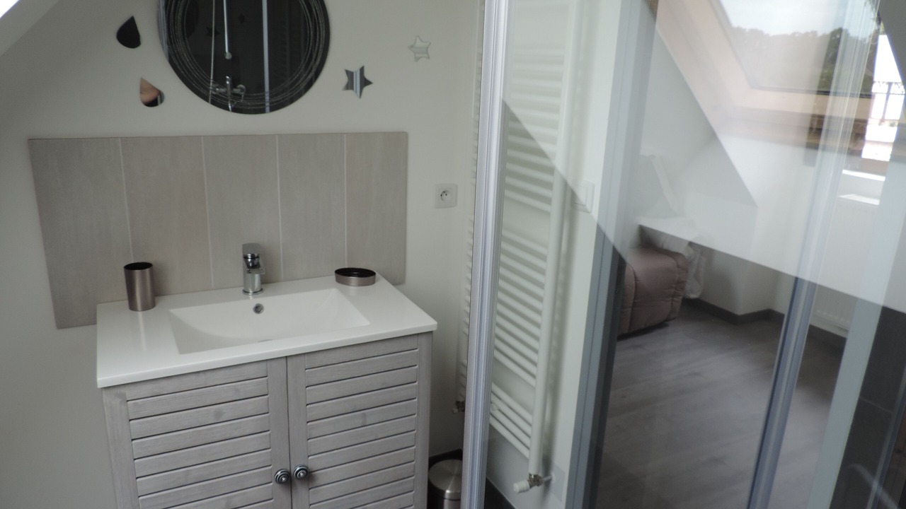 Photo of Bathroom in Houdetot