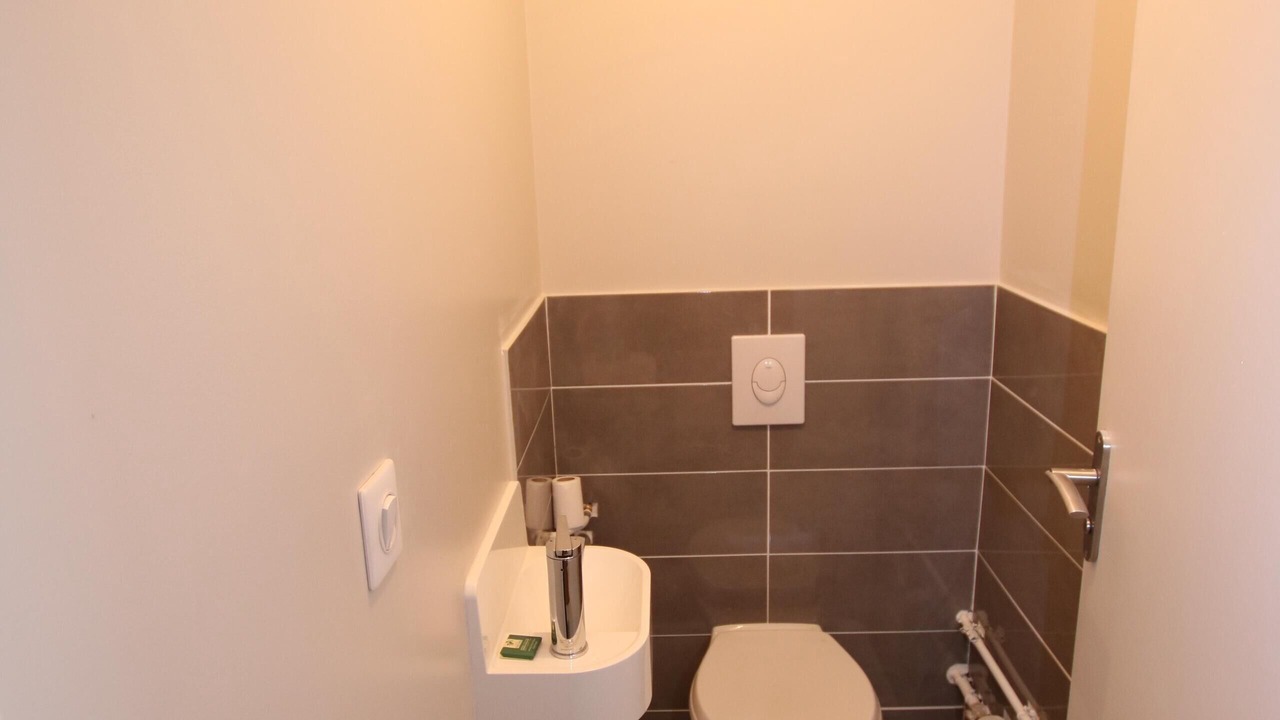 Photo of Bathroom in Reims City Centre