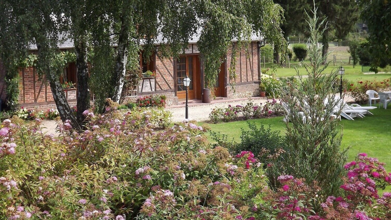 Photo of Outdoor in Le Thuit-de-l'Oison