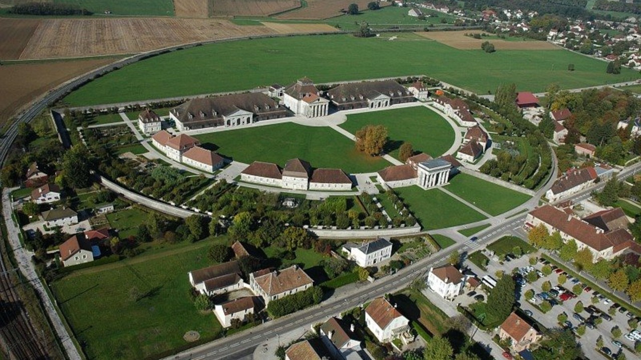 Photo of Outdoor in Commenailles