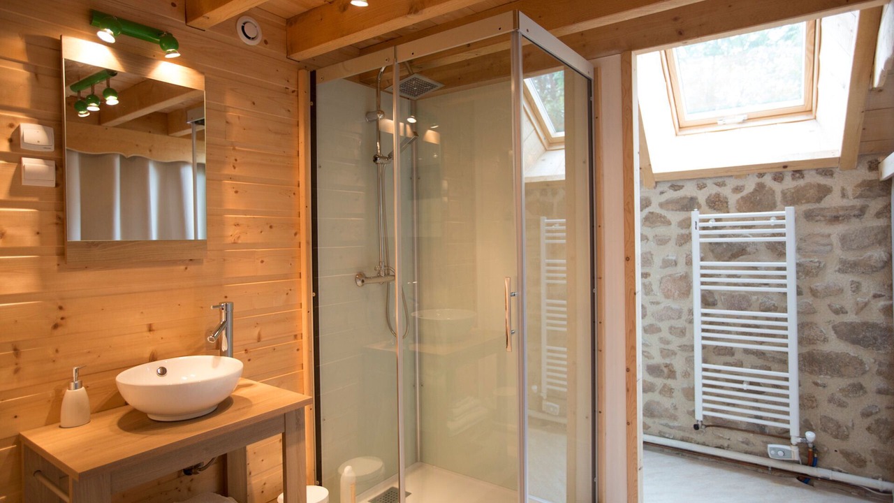 Photo of Bathroom in Naillat