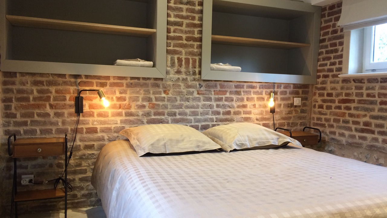 Photo of Bedroom in Maintenay