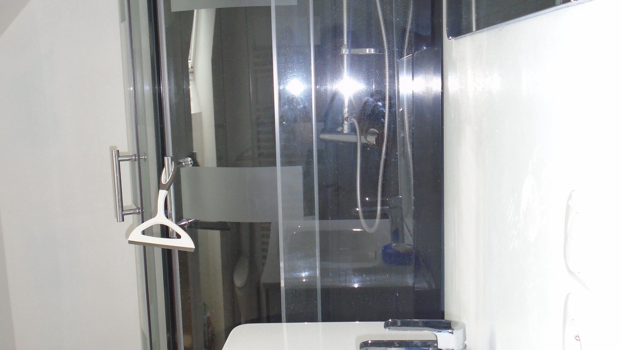 Photo of Bathroom in Driencourt