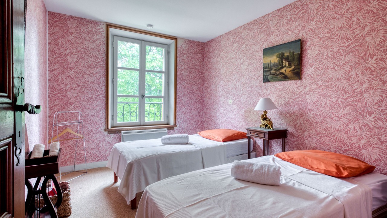 Photo of Bedroom in Paley