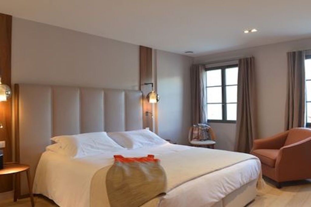 Photo of Bedroom in Les Mesneux