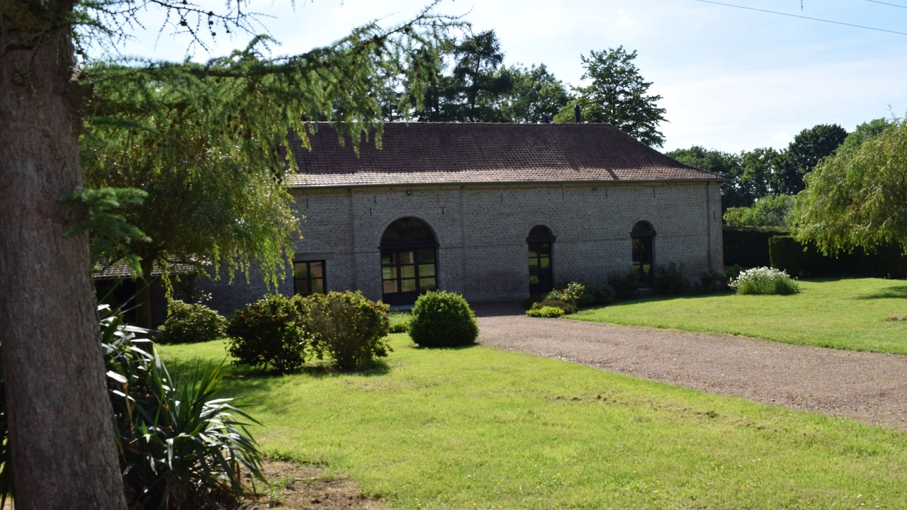 Photo of Outdoor in Neuville-au-Bois