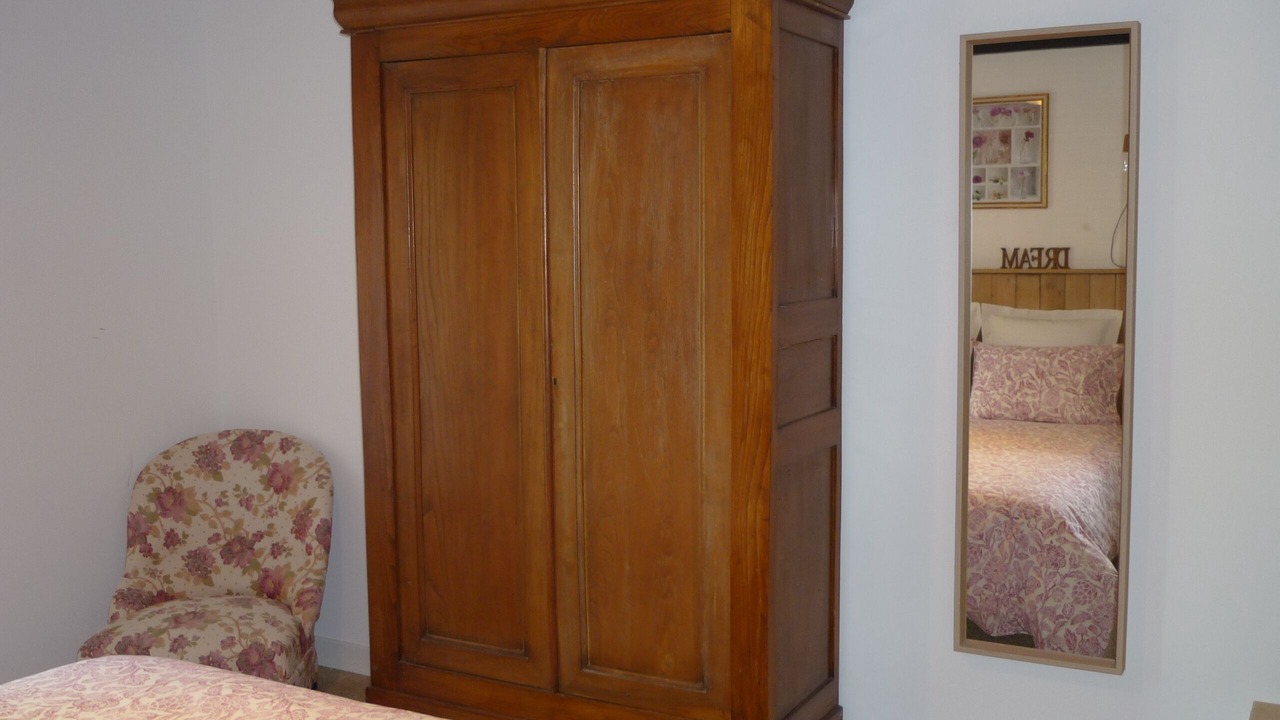 Photo of Bedroom in Semur-en-Auxois