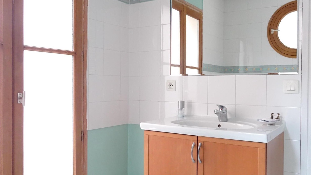 Photo of Bathroom in Notre-Dame