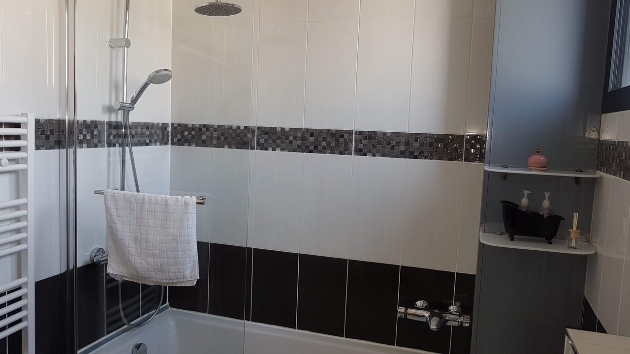 Photo of Bathroom in Argenteuil