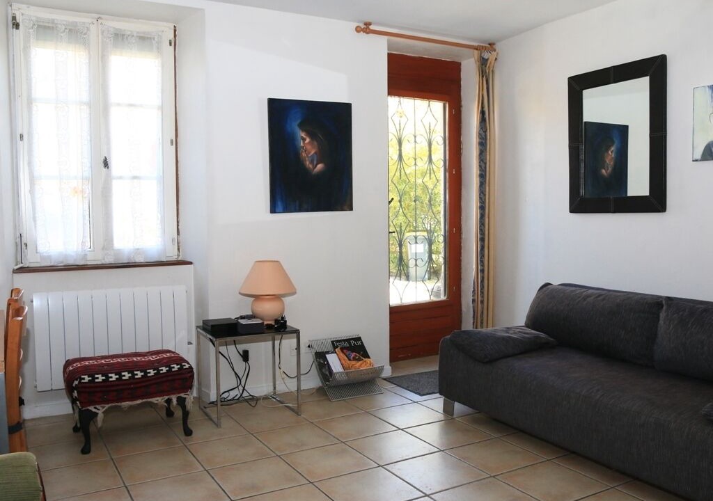Photo of Livingroom in Moult-Chicheboville