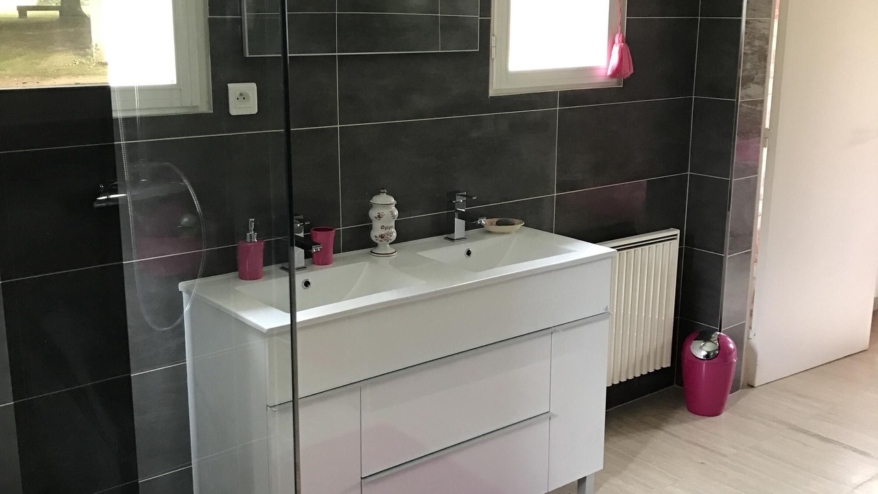 Photo of Bathroom in Ermenonville