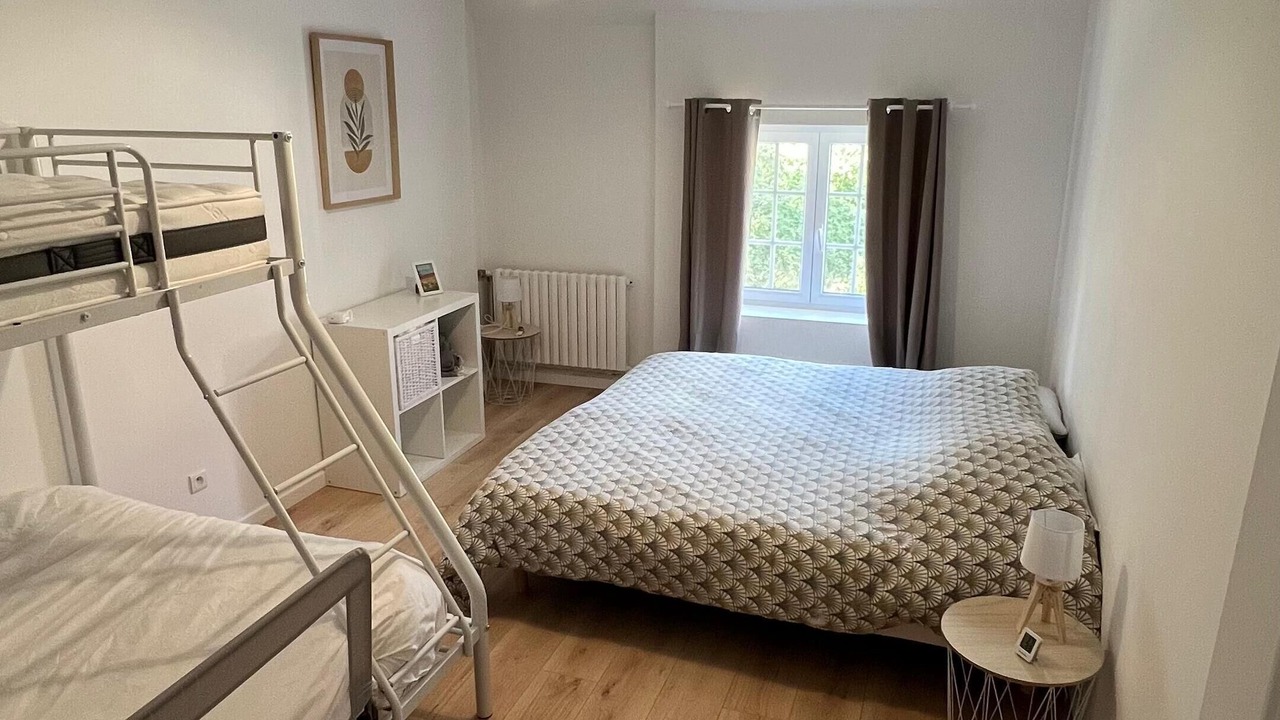 Photo of Bedroom in Rebais