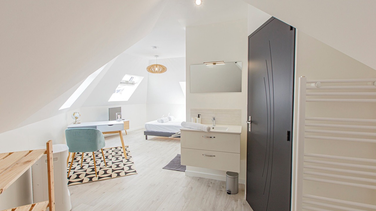 Photo of Bedroom in Laval