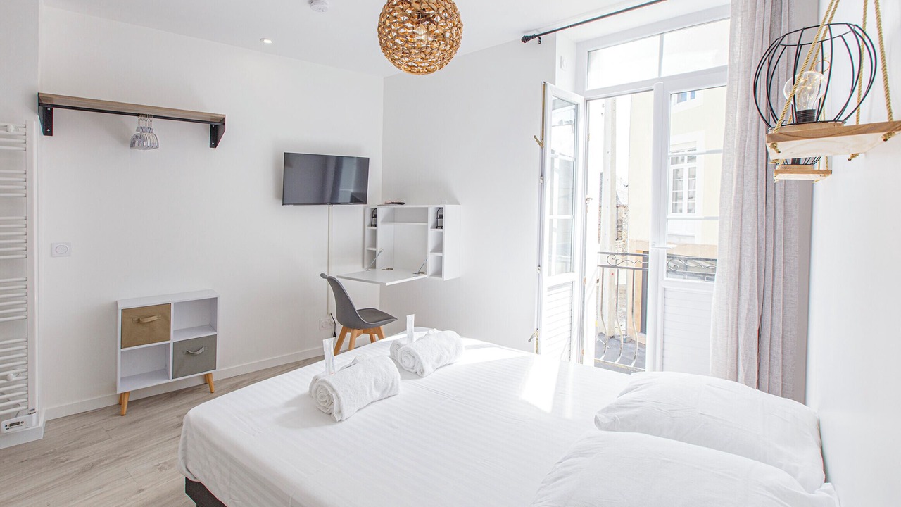 Photo of Bedroom in Laval