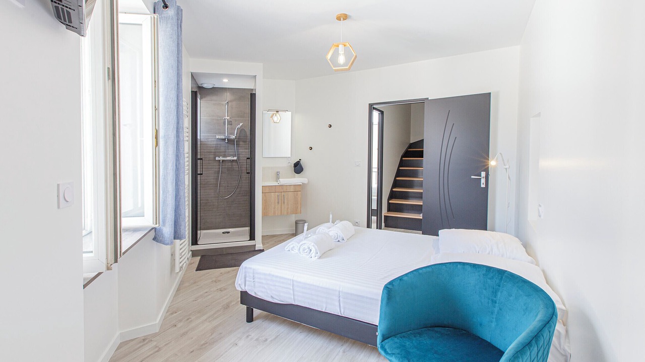 Photo of Bedroom in Laval