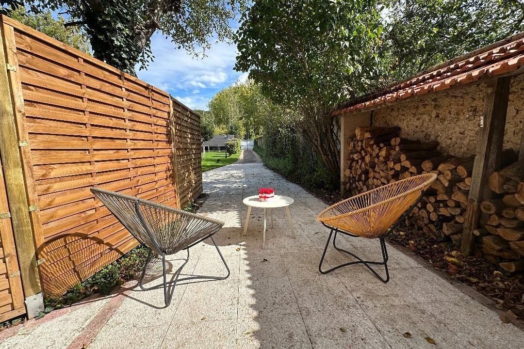 Photo of Patio Balcony in Chartres
