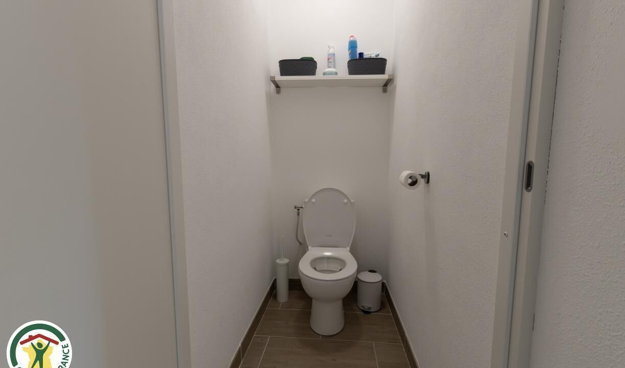 Photo of Bathroom in Mourmelon-le-Grand