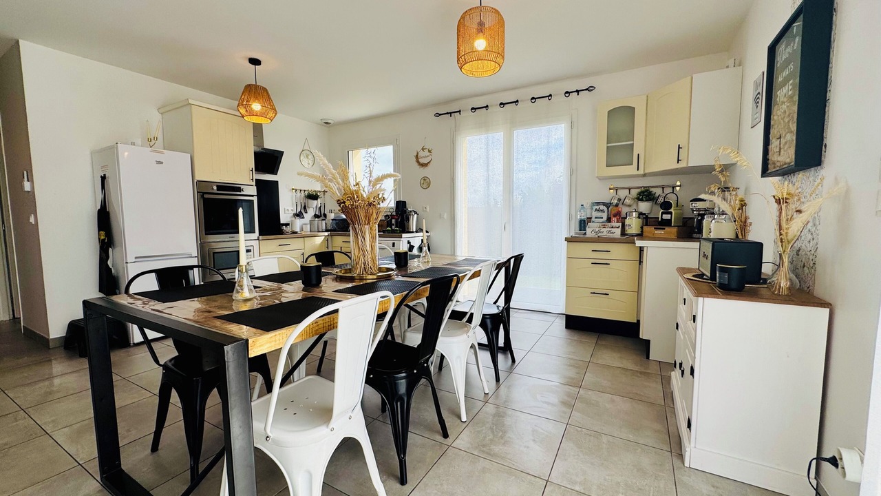 Photo of Kitchen in Theuville