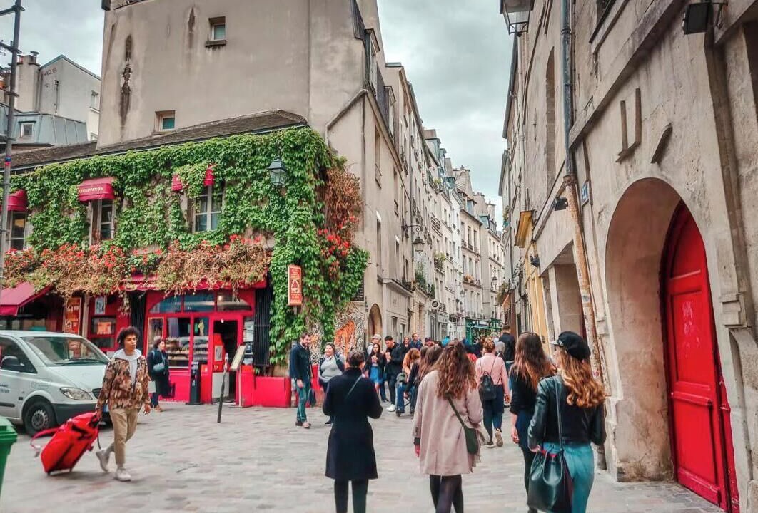 Photo of Others in Marais