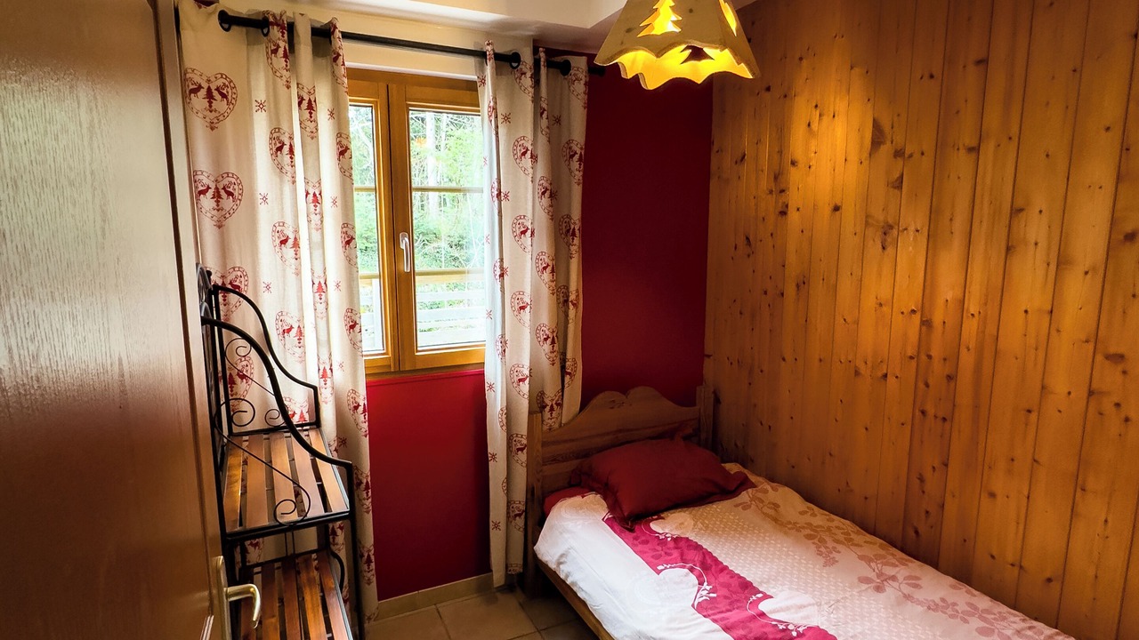 Photo of Bedroom in Arc-sous-Cicon