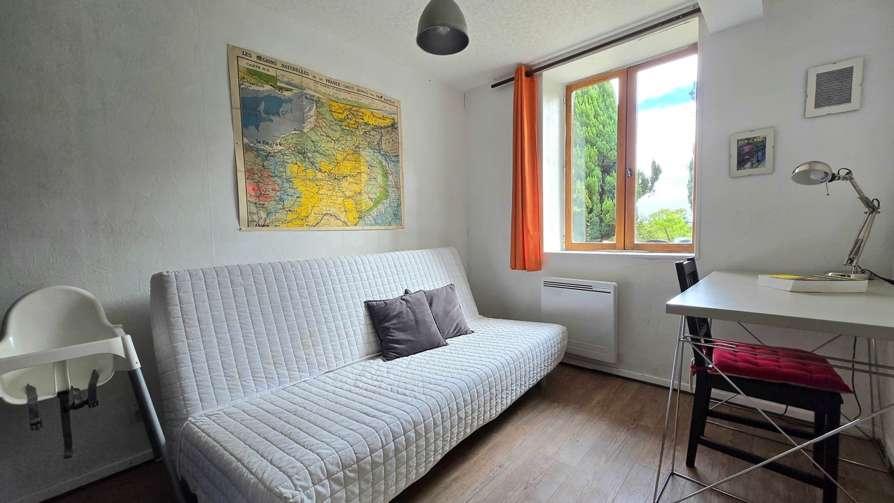 Photo of Livingroom in Maheru