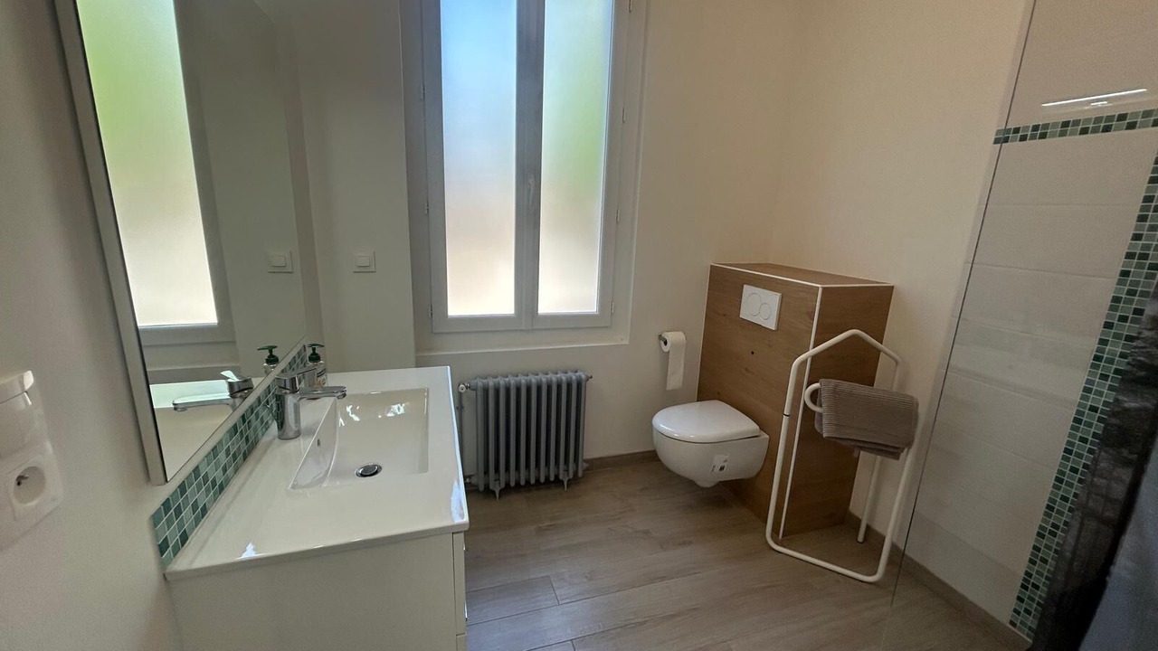 Photo of Bathroom in Fontainebleau
