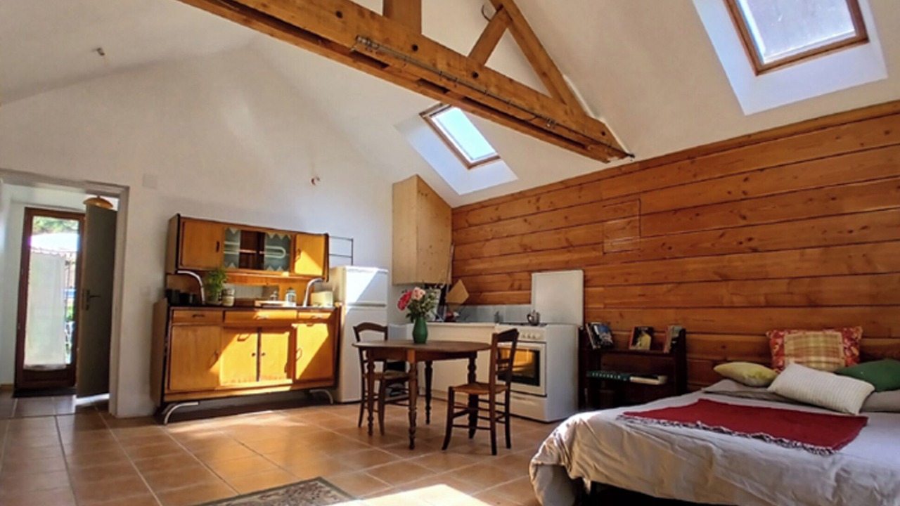 Photo of Bedroom in Perreuse