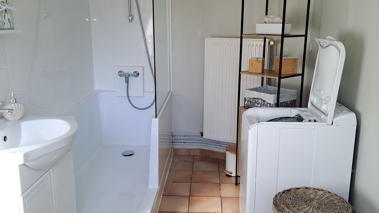 Photo of Bathroom in Sailly-Laurette