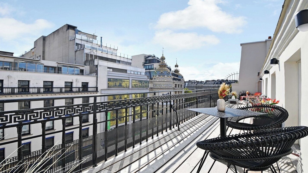 Photo of Outdoor in Madeleine