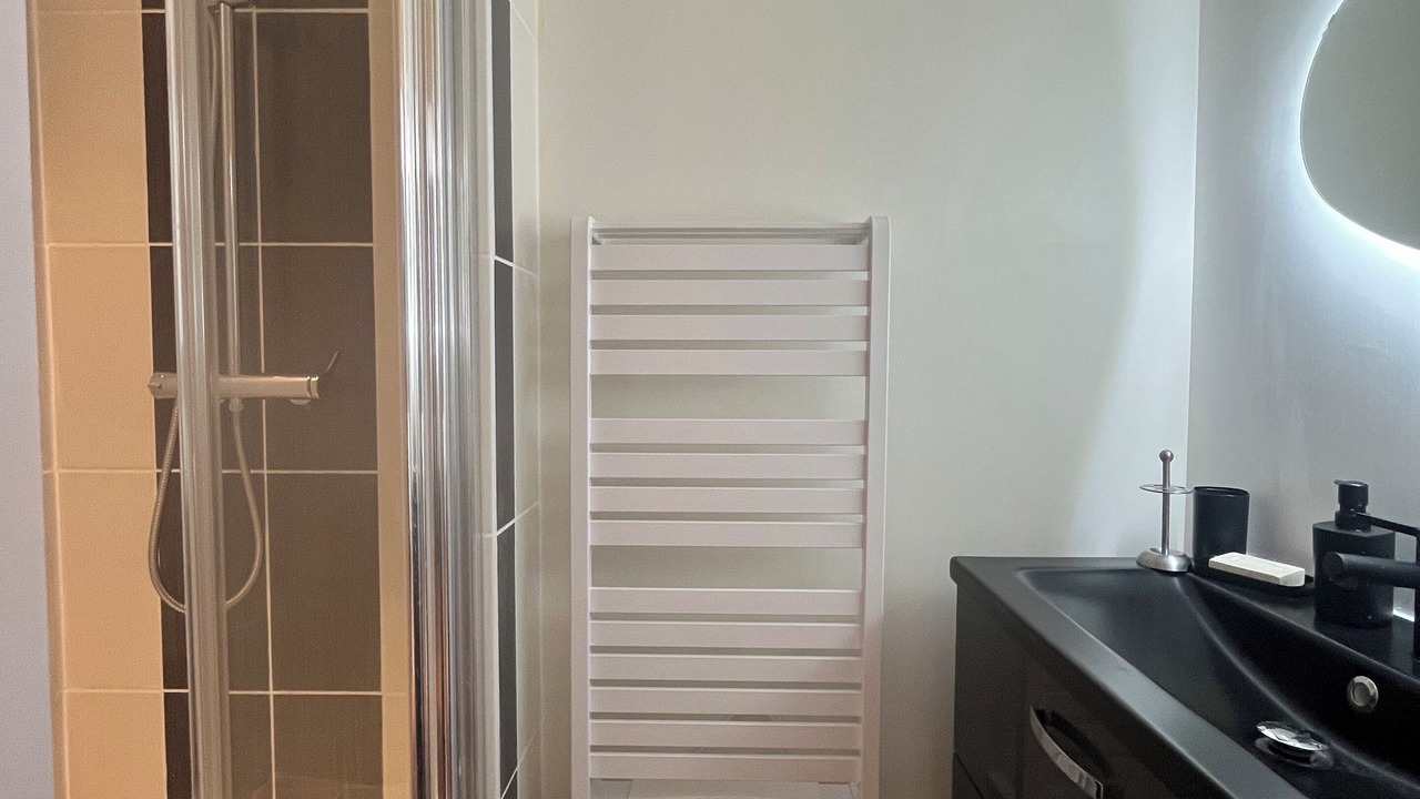 Photo of Bathroom in Mezieres-sur-Seine