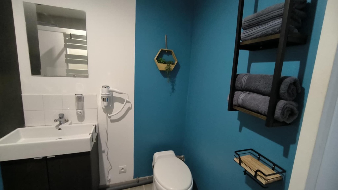 Photo of Bathroom in Tangry