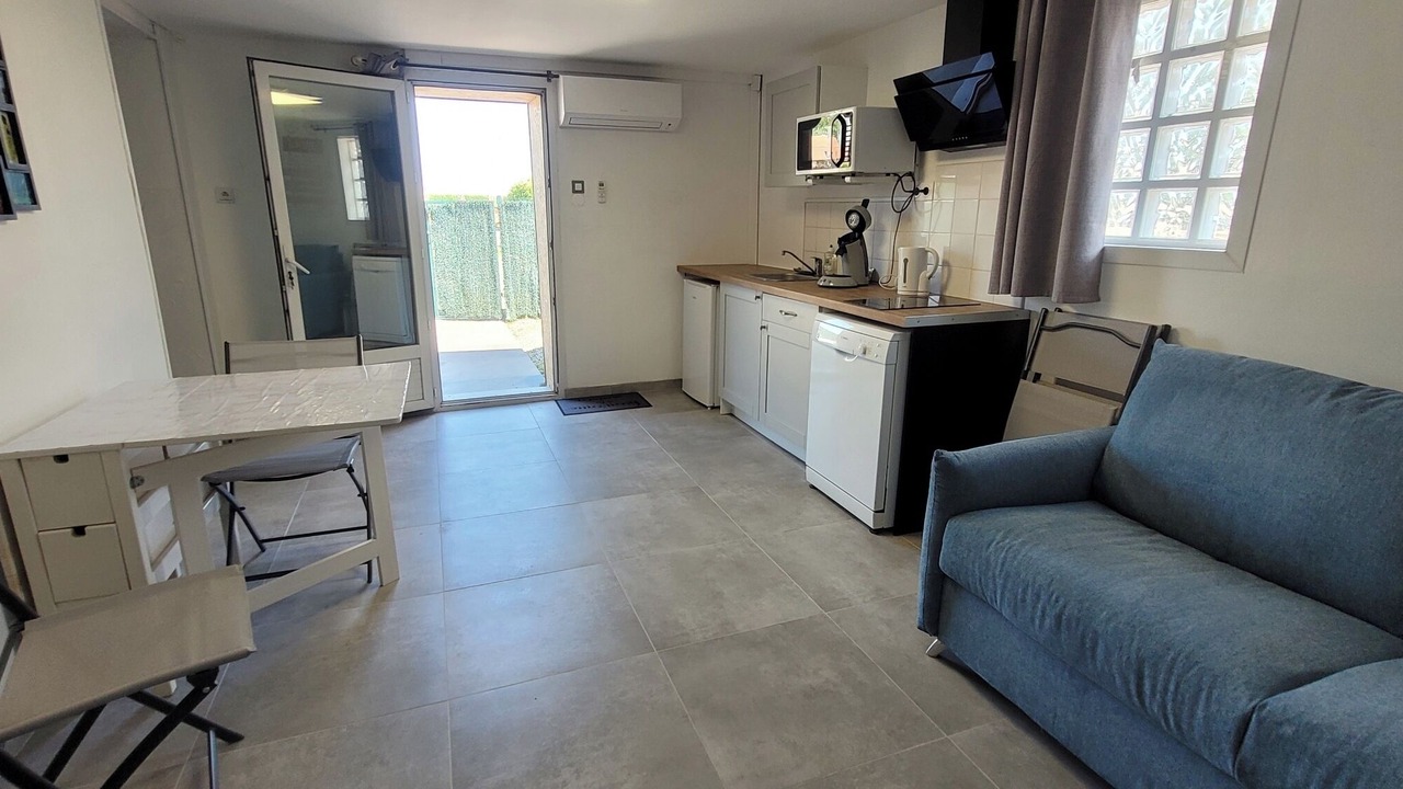 Photo of Livingroom in Tangry