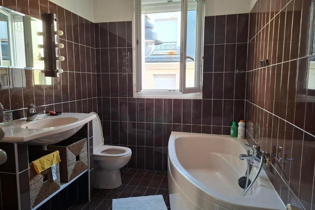 Photo of Bathroom in Maisons-Alfort