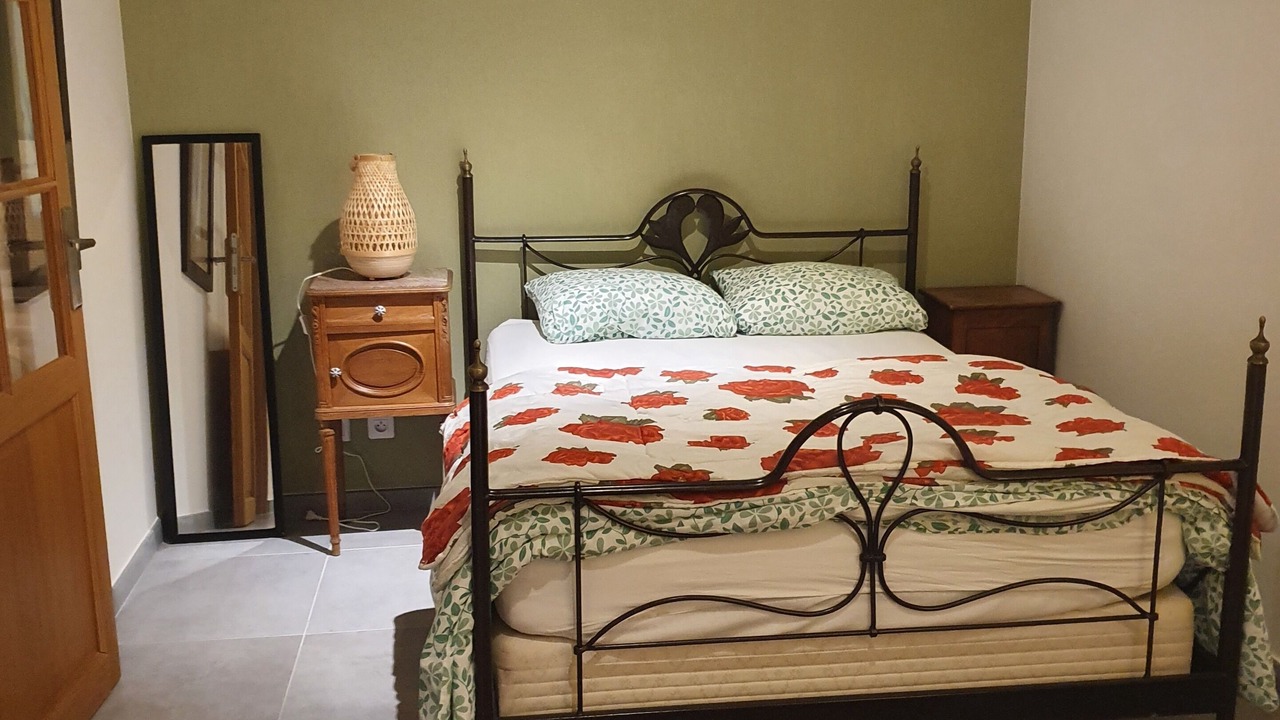 Photo of Bedroom in Mouvaux