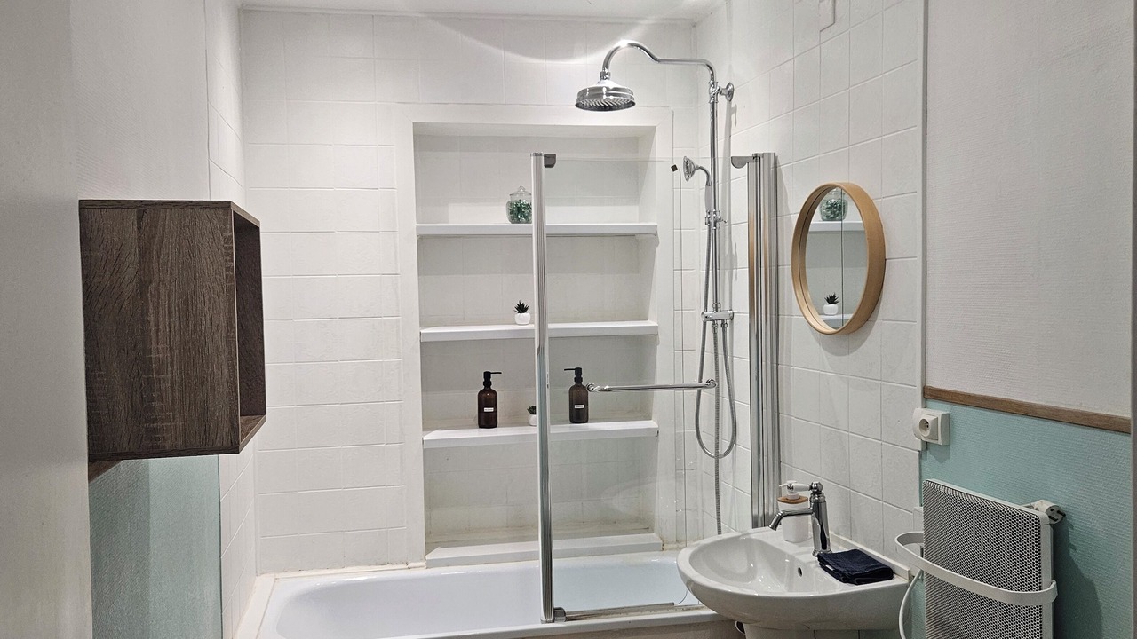 Photo of Bathroom in Dunkerque Centre